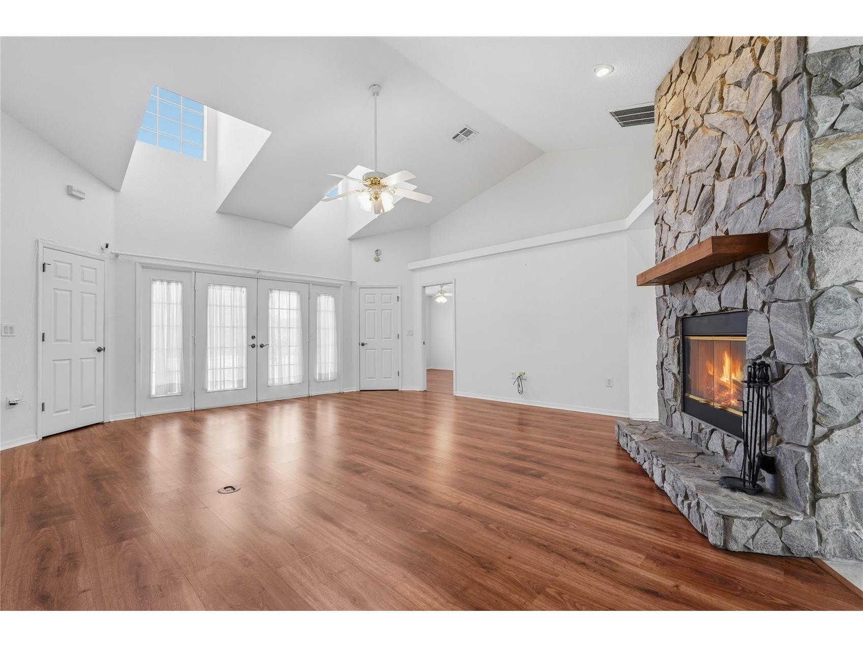 13222 Drysdale Street Spring Hill FL 34609 W7886717 image9