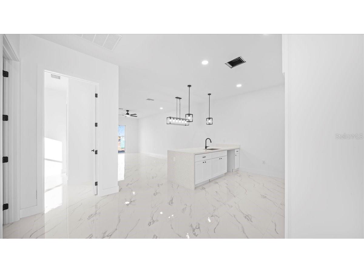 1323/1325 NE 8th Place Cape Coral FL 33909 A4686278 image14