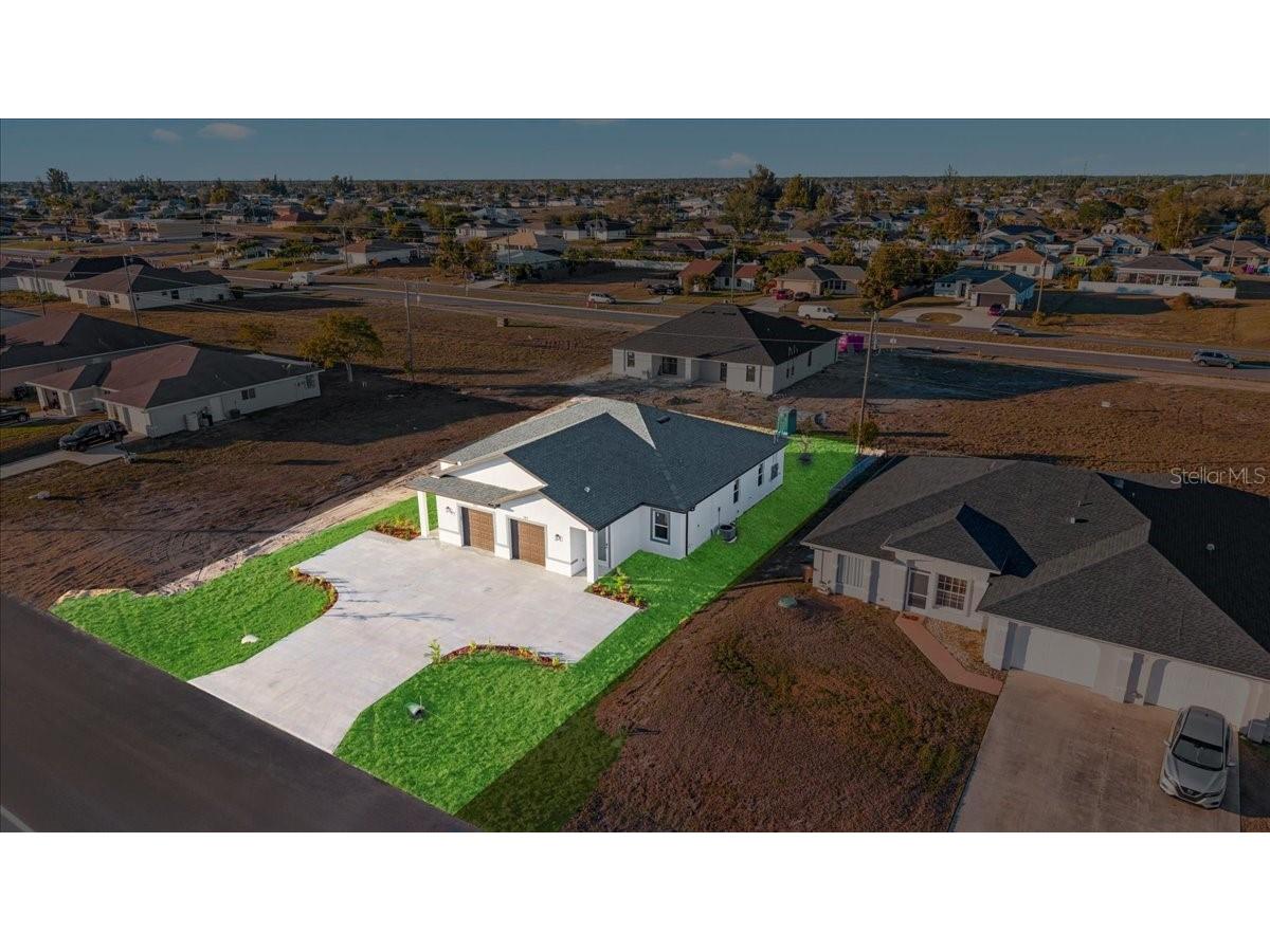 1323/1325 NE 8th Place Cape Coral FL 33909 A4686278 image5