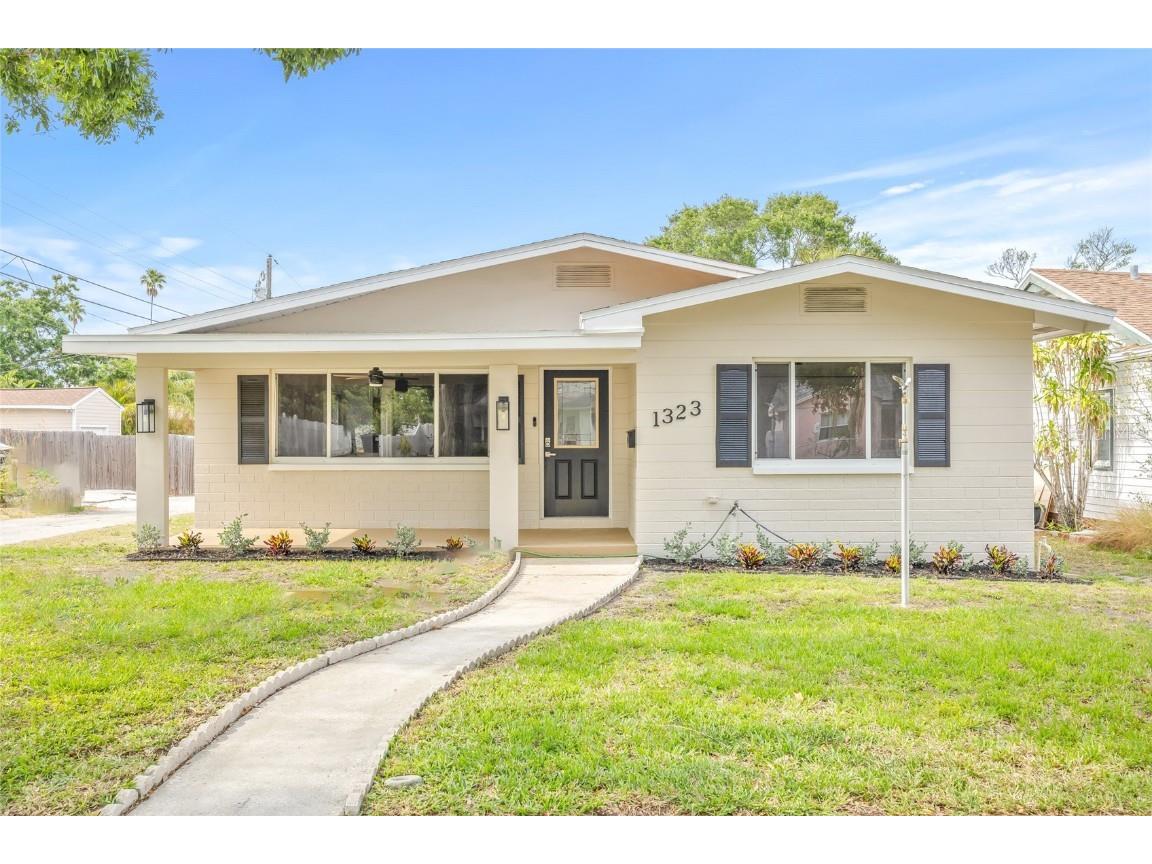 1323 48th Avenue N Saint Petersburg FL 33703 TB8379766 image1