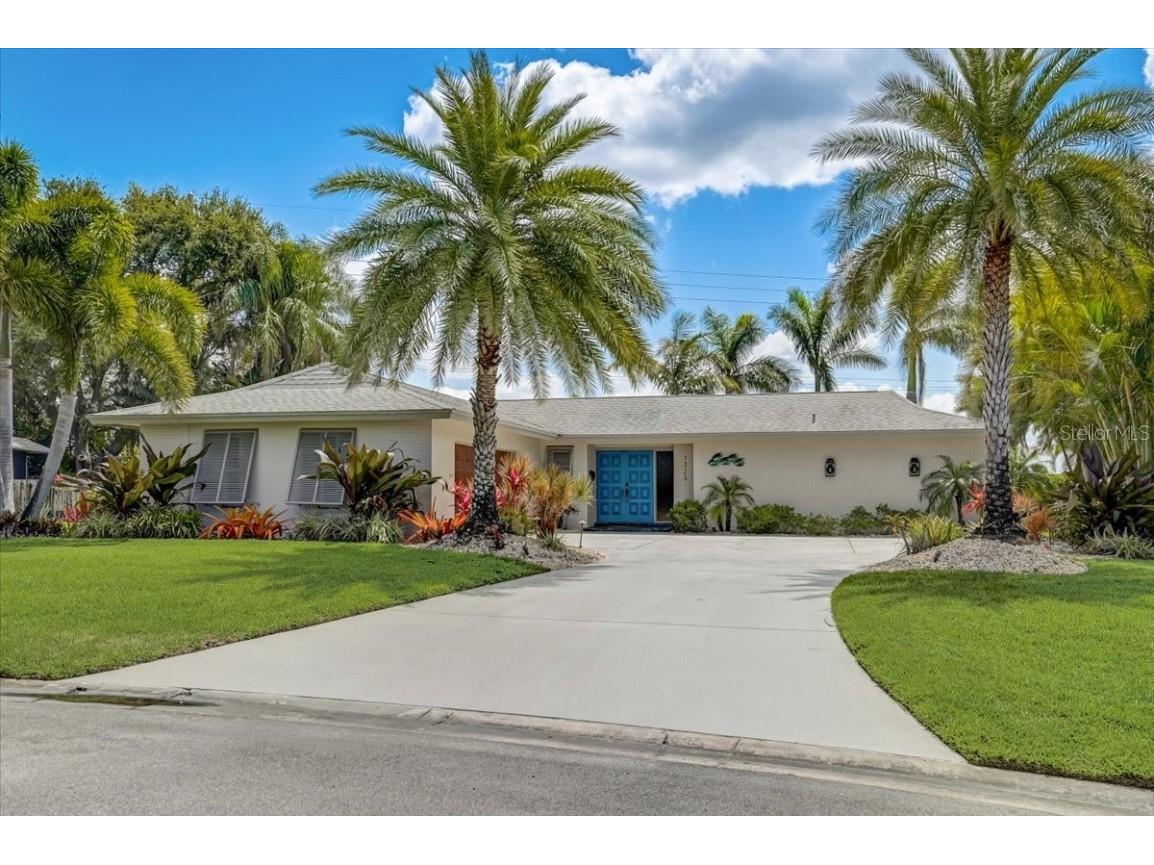 1323 72nd Street W Bradenton FL 34209 A4567570 image1