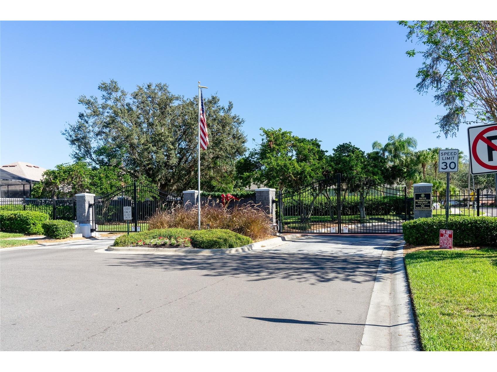 1323 Baythorn Drive Wesley Chapel FL 33543 TB8324900 image23