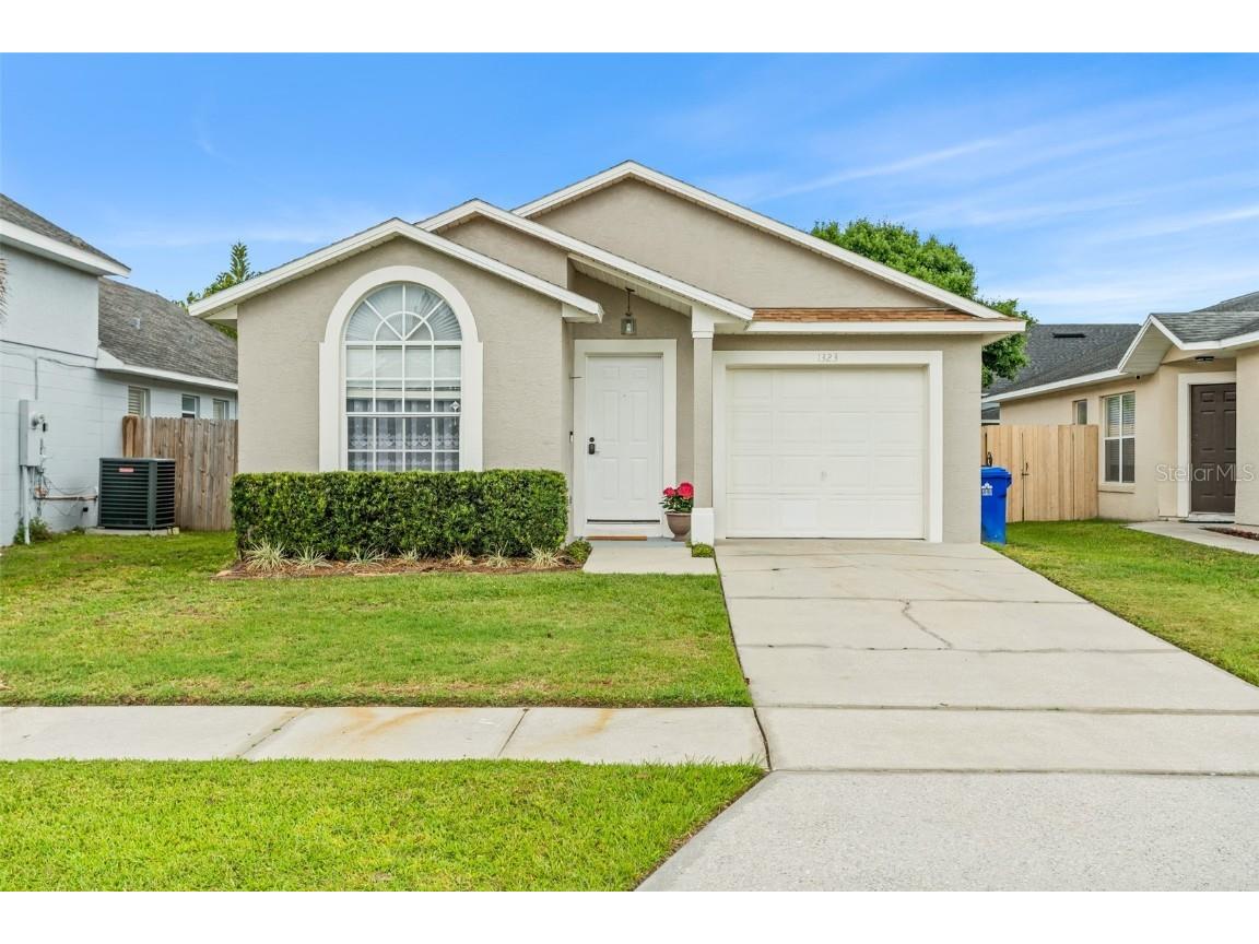 1323 Daniels Cove Drive Winter Garden FL 34787 O6185043 image1