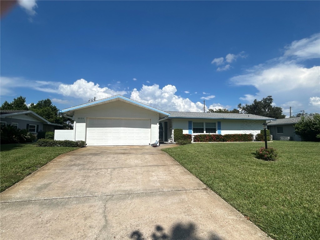 1323 Fairfield Drive Clearwater FL 33764 W7877977 image1