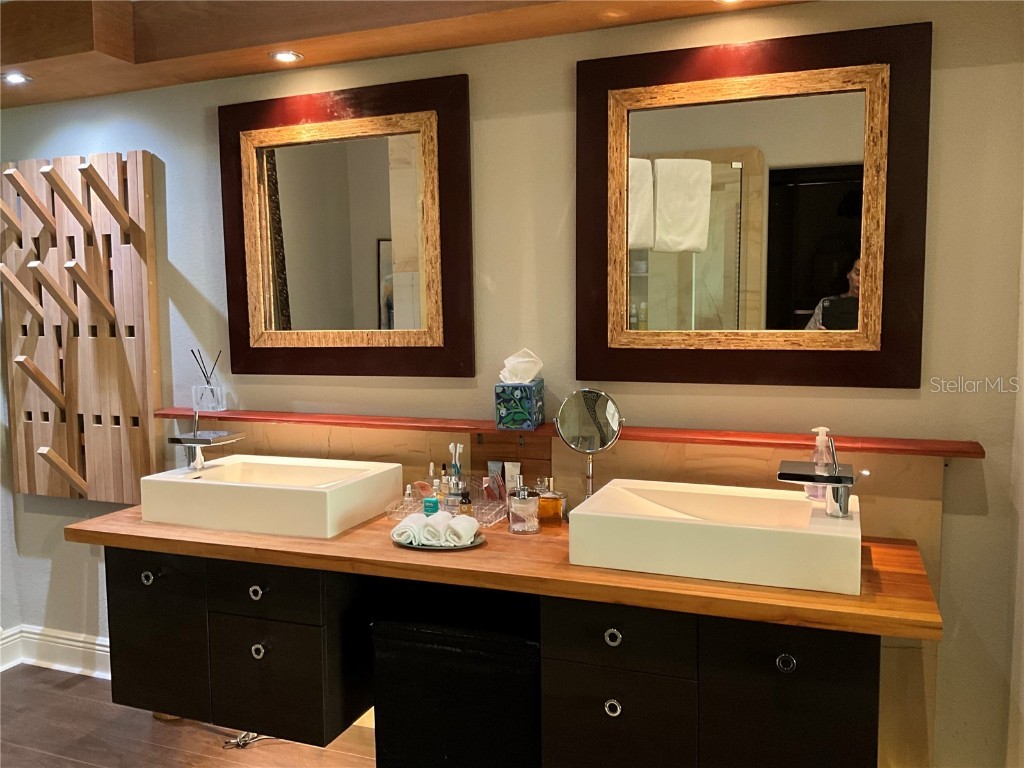 1323 Landings Drive #12 Sarasota FL 34231 A4634310 image26