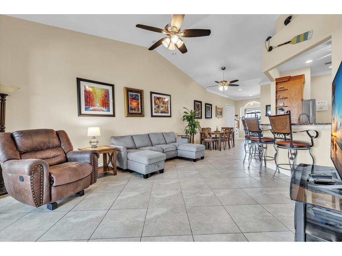 1323 Mediterranean Drive #122 Punta Gorda FL 33950 - SHINER COVE CANAL C7528333 image11
