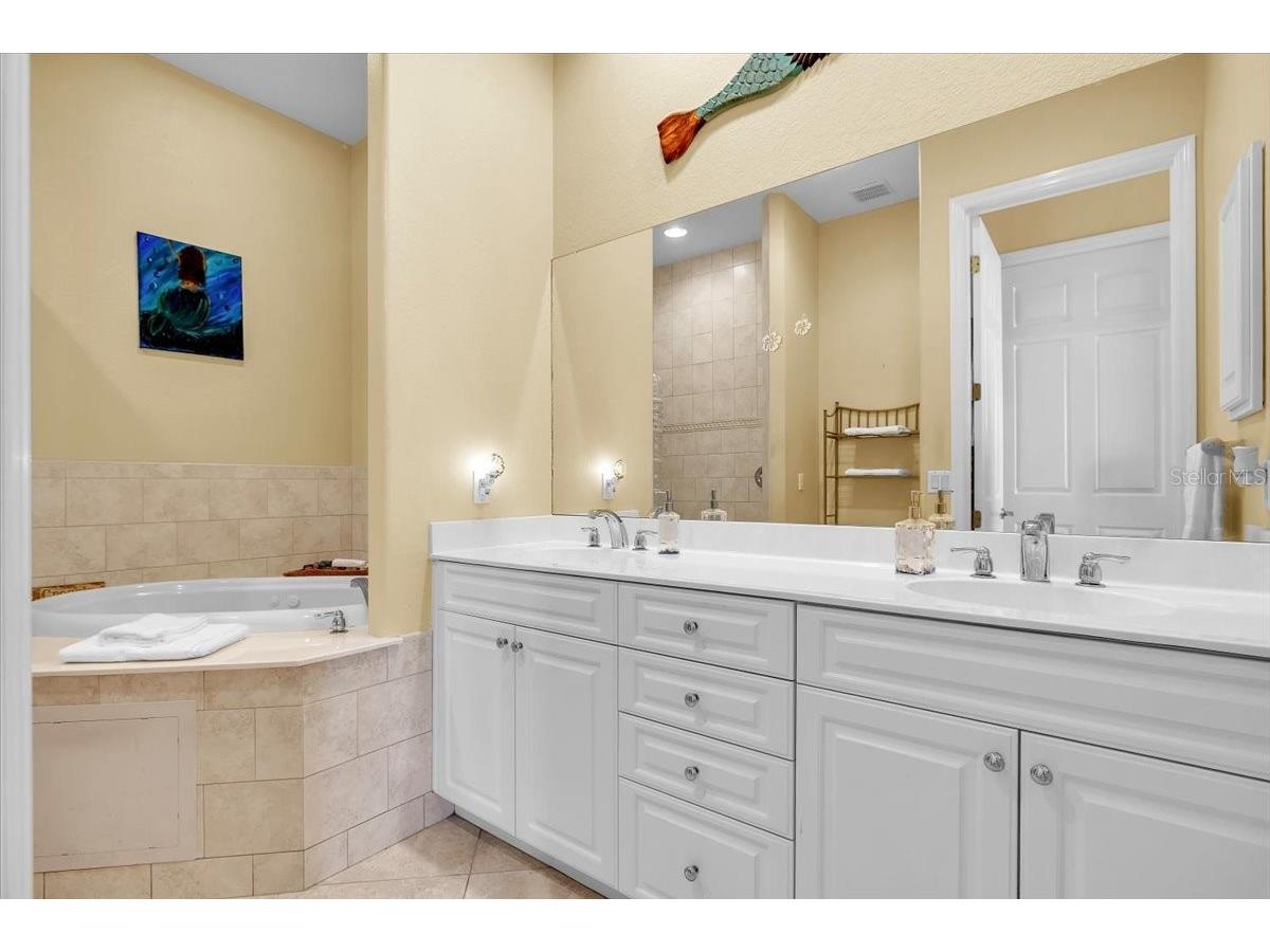 1323 Mediterranean Drive #122 Punta Gorda FL 33950 - SHINER COVE CANAL C7528333 image20