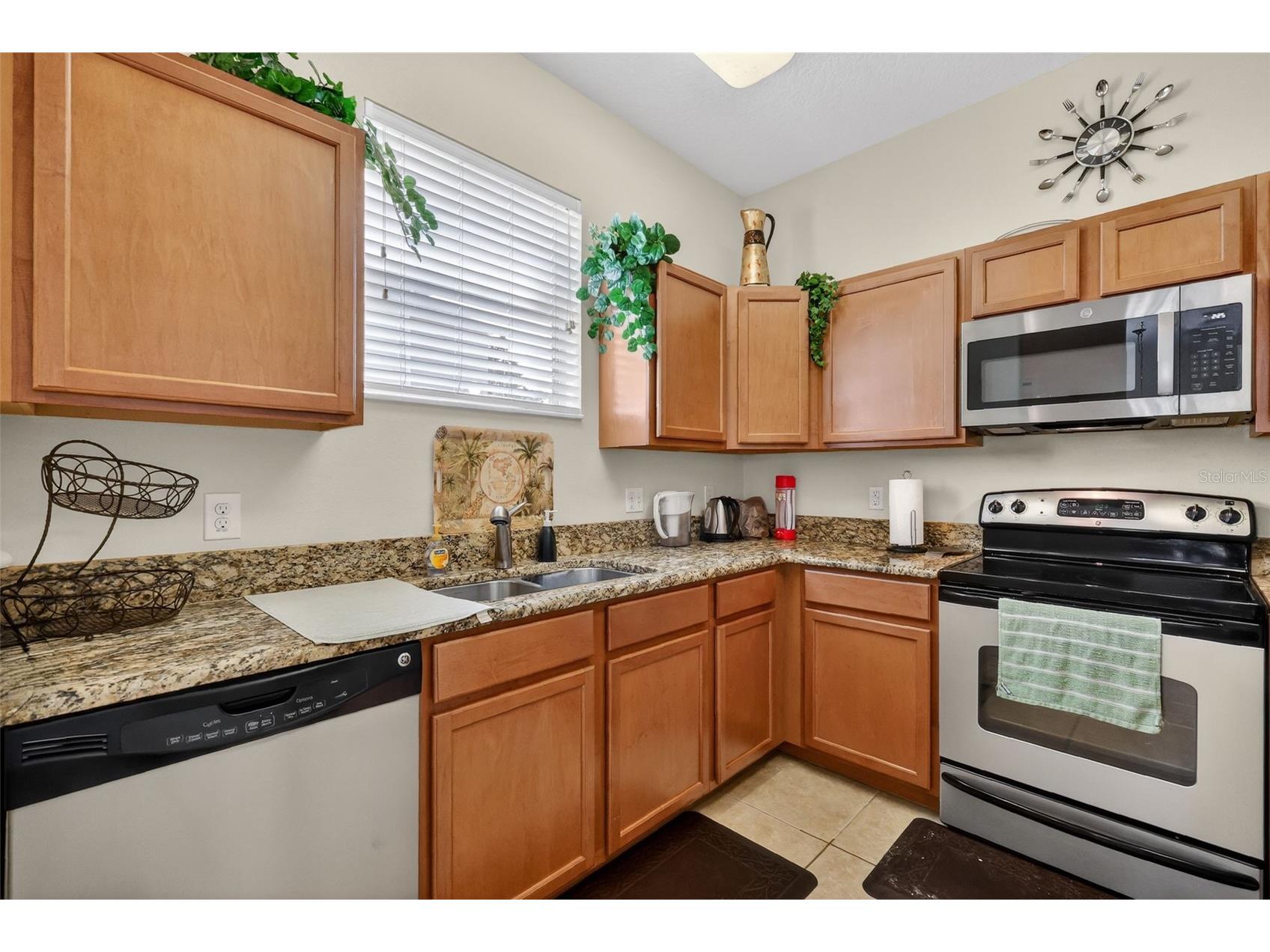 1323 Priory Circle Winter Garden FL 34787 O6394581 image18