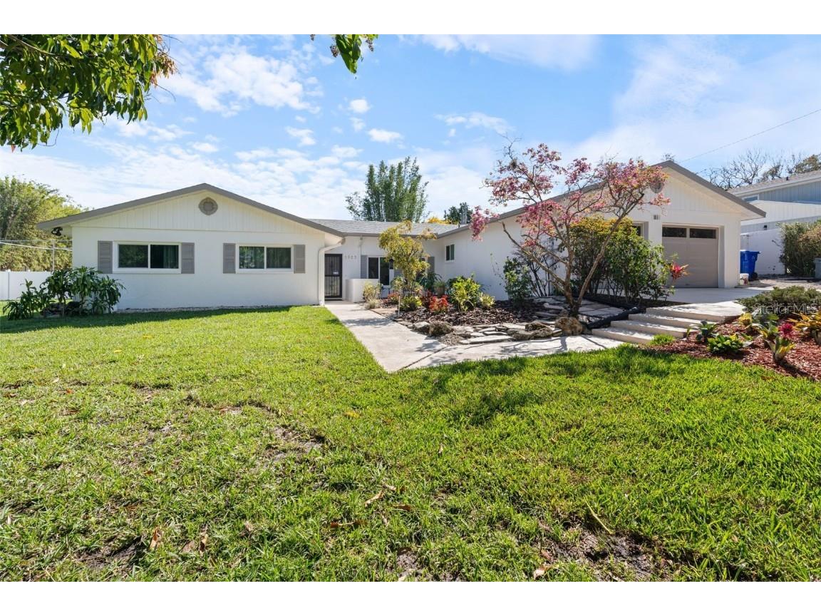 1323 Valley Hill E Lakeland FL 33813 L4949274 image1