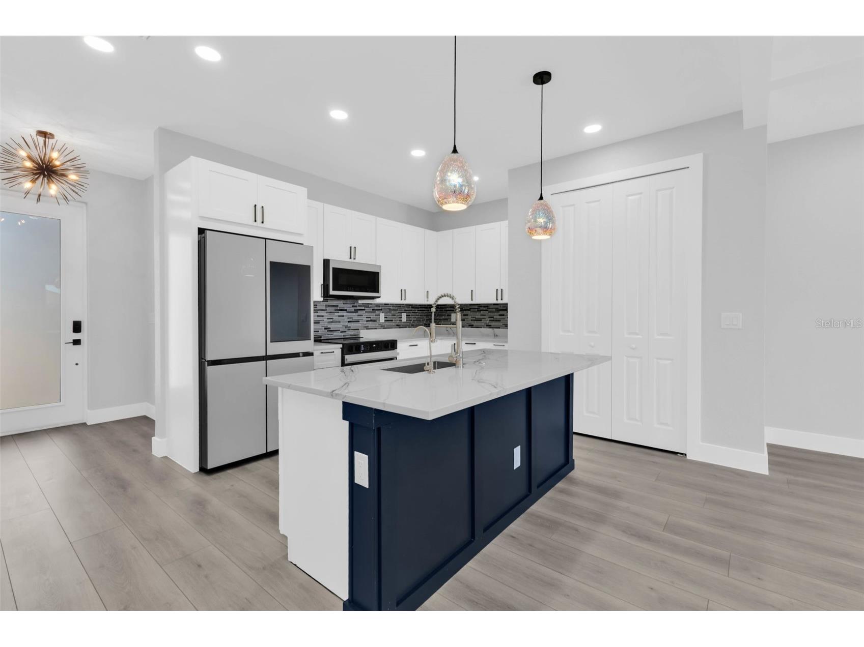 1323 Wesley Drive #112 Punta Gorda FL 33950 A4678041 image8