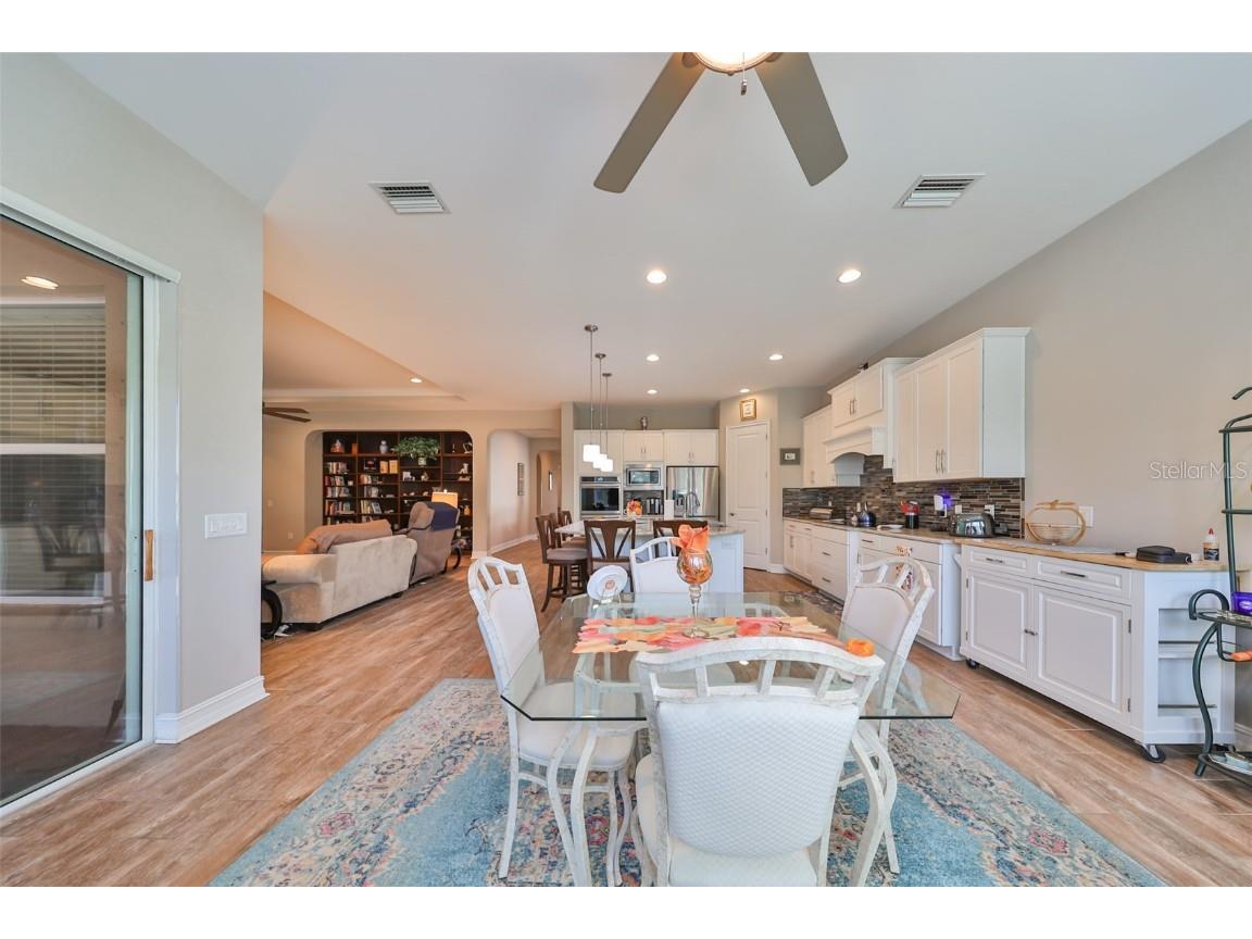 13230 Fawn Lily Drive Riverview FL 33579 TB8427580 image21