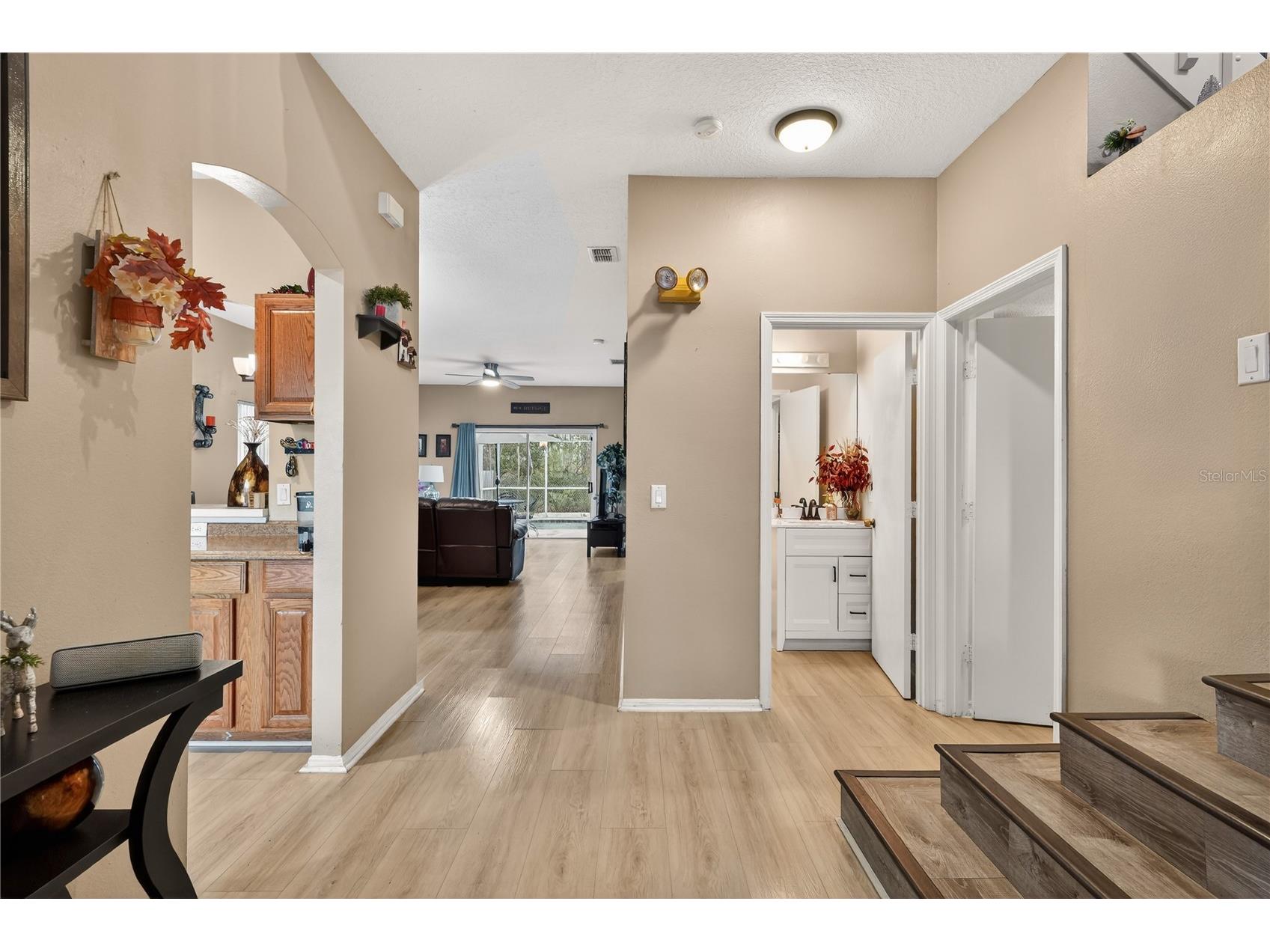 13230 Meadowfield Dr Orlando FL 32824 O6390375 image4