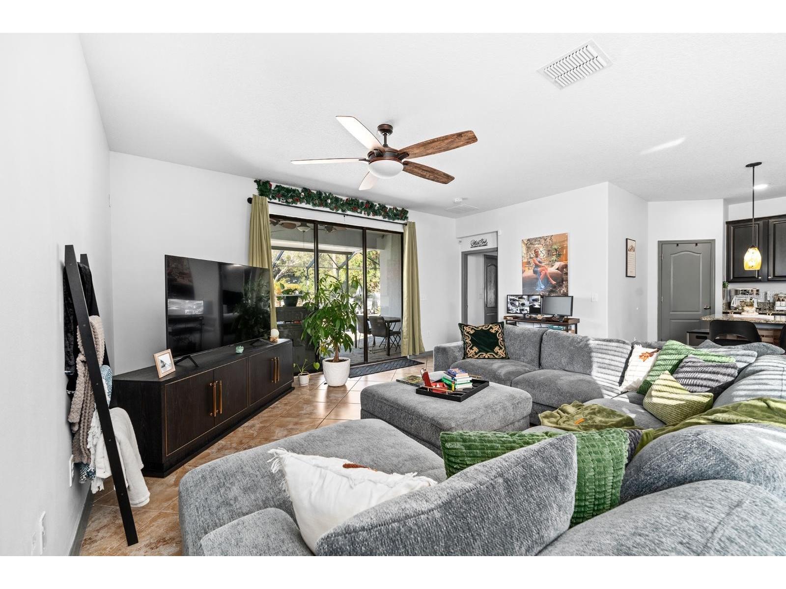 13230 Wellington Hills Drive Riverview FL 33579 TB8474499 image10