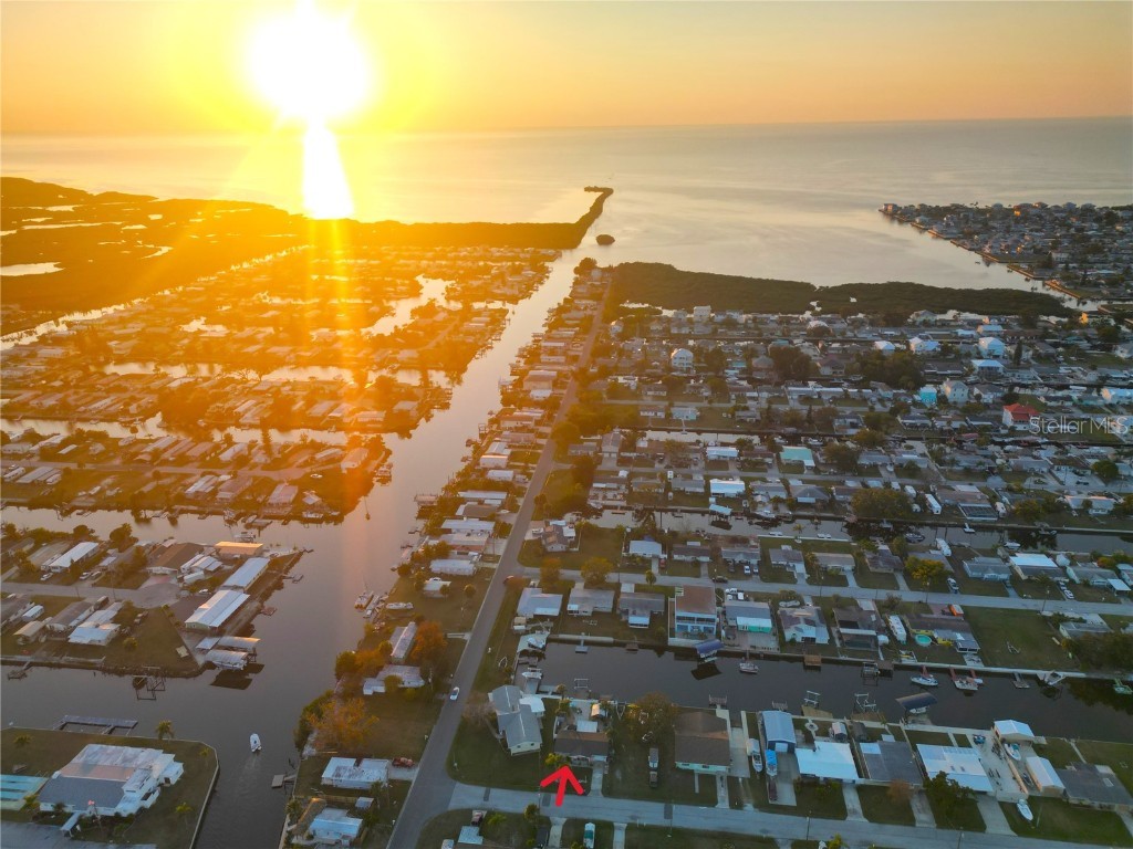 13231 Carol Drive Hudson FL 34667 - GULF OF AMERICA W7880867 image3