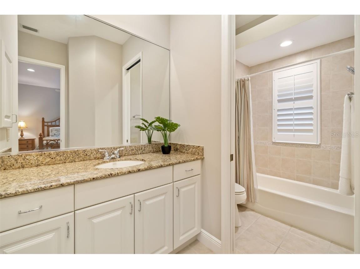 13231 Palmers Creek Terrace Lakewood Ranch FL 34202 A4672355 image29