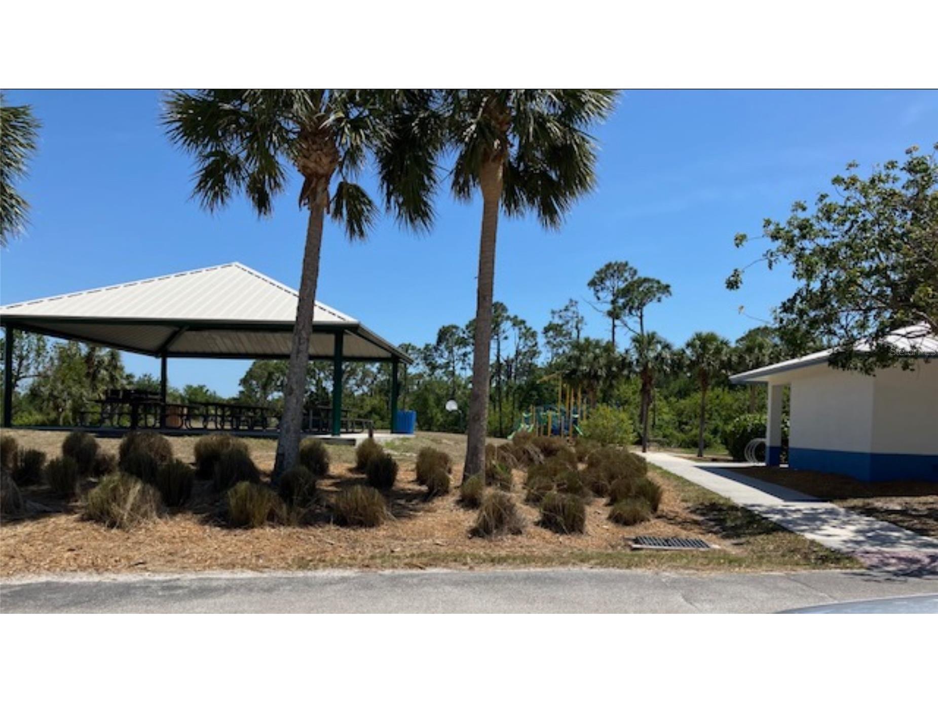 13232 Kitchener Avenue Port Charlotte FL 33981 - SANTA CRUZ WATERWAY D6145557 image5