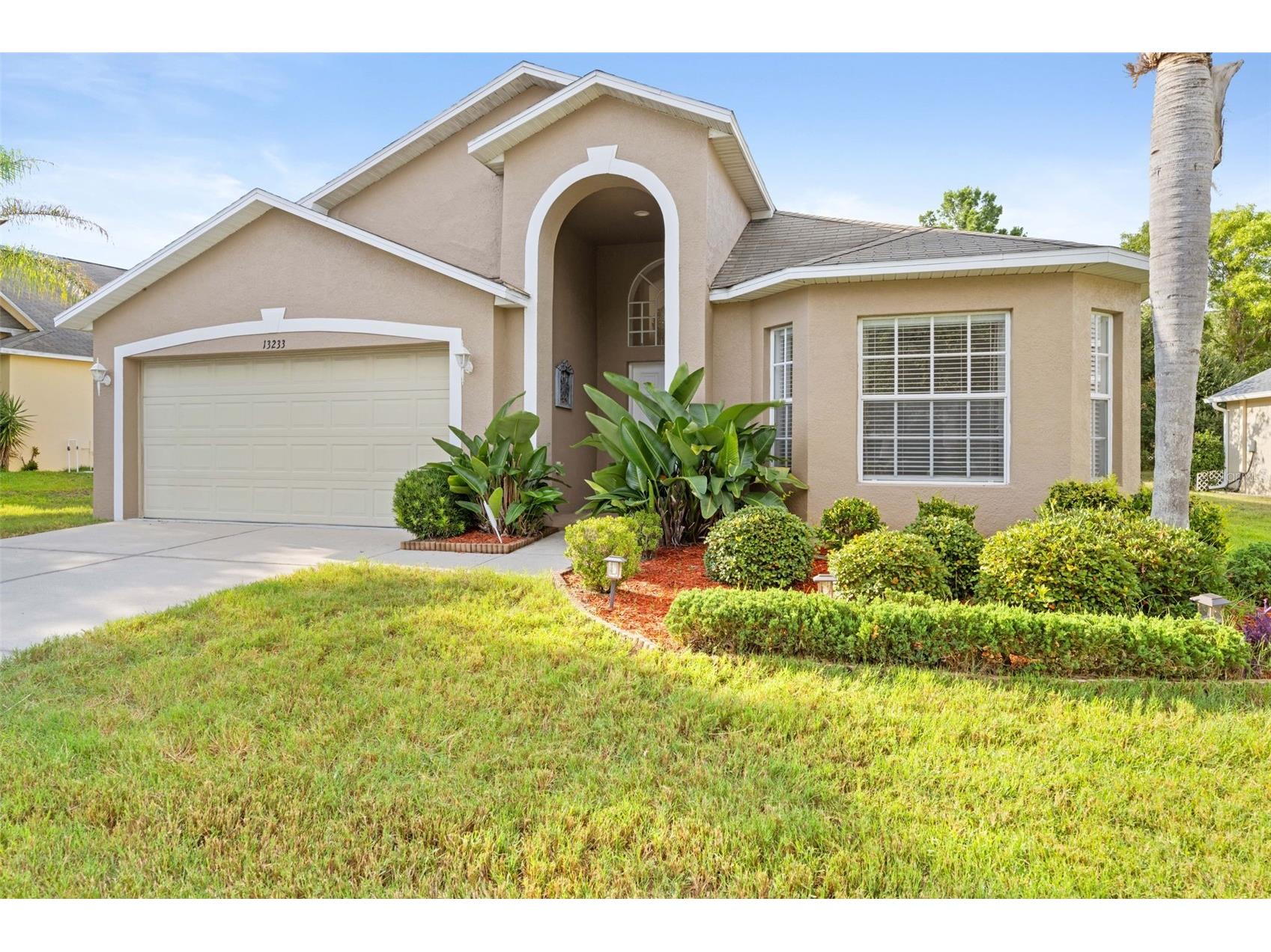 13233 Bainbridge Way Spring Hill FL 34609 TB8518982 image1