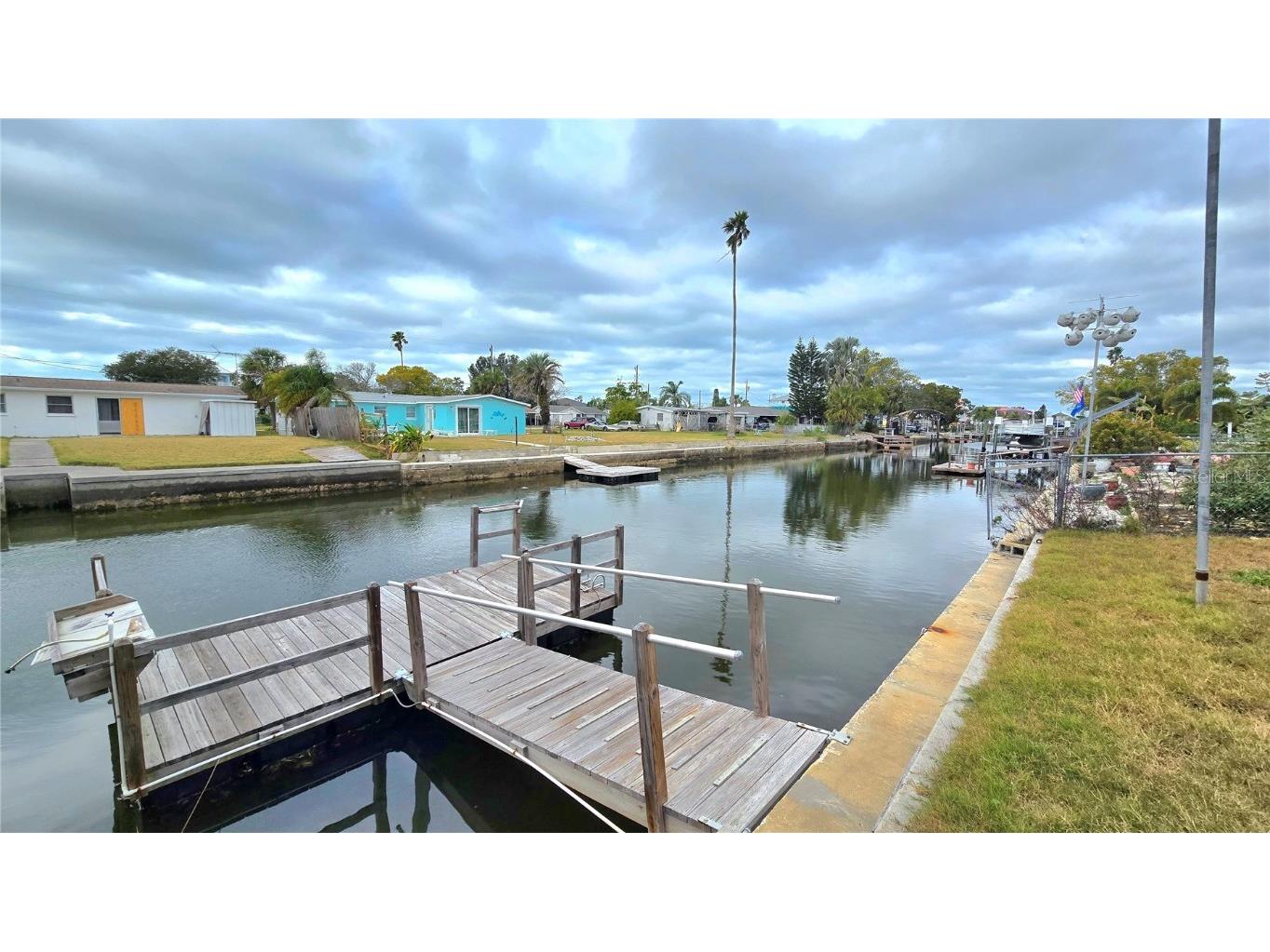 13233 Lisa Drive Hudson FL 34667 W7870828 image1