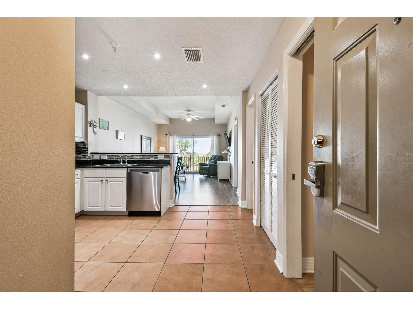 13235 Gulf Boulevard #407 Madeira Beach FL 33708 TB8440383 image4