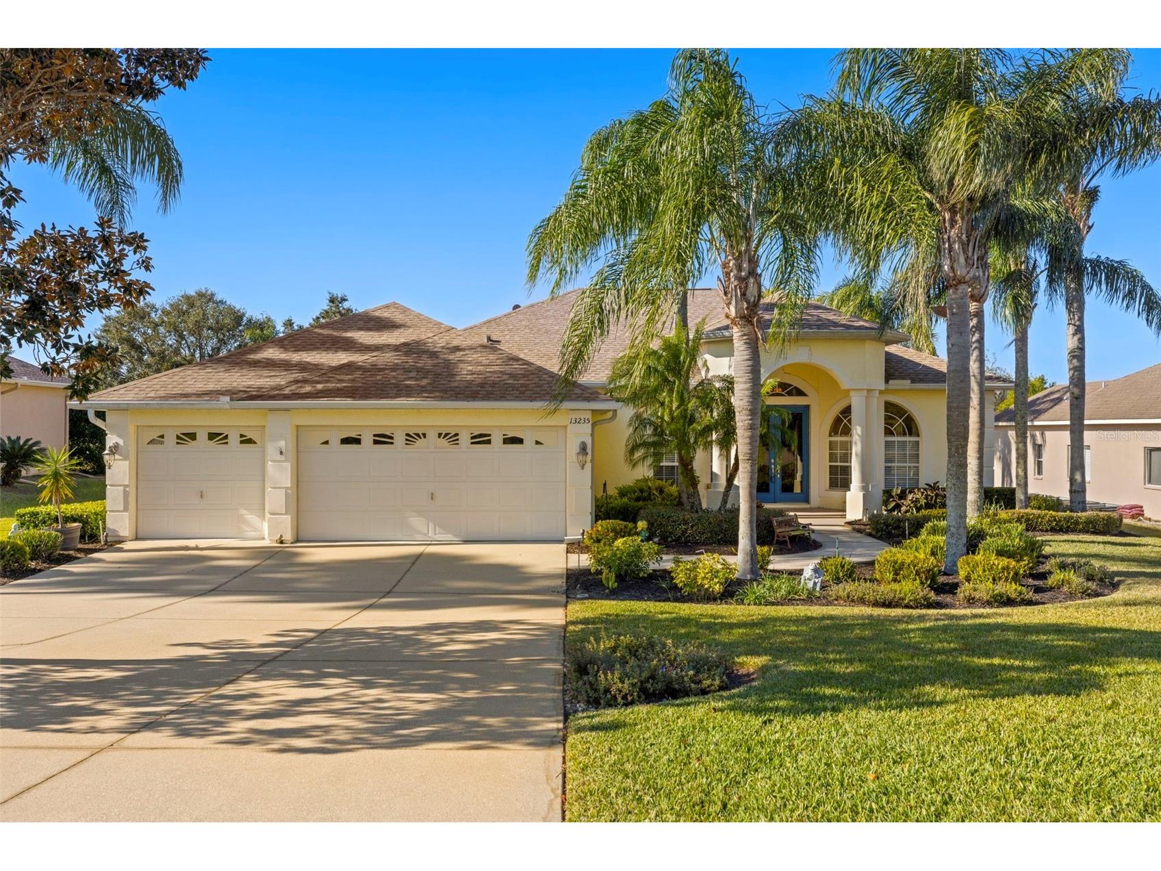 13235 Legends Trail Dade City FL 33525 W7883013 image1
