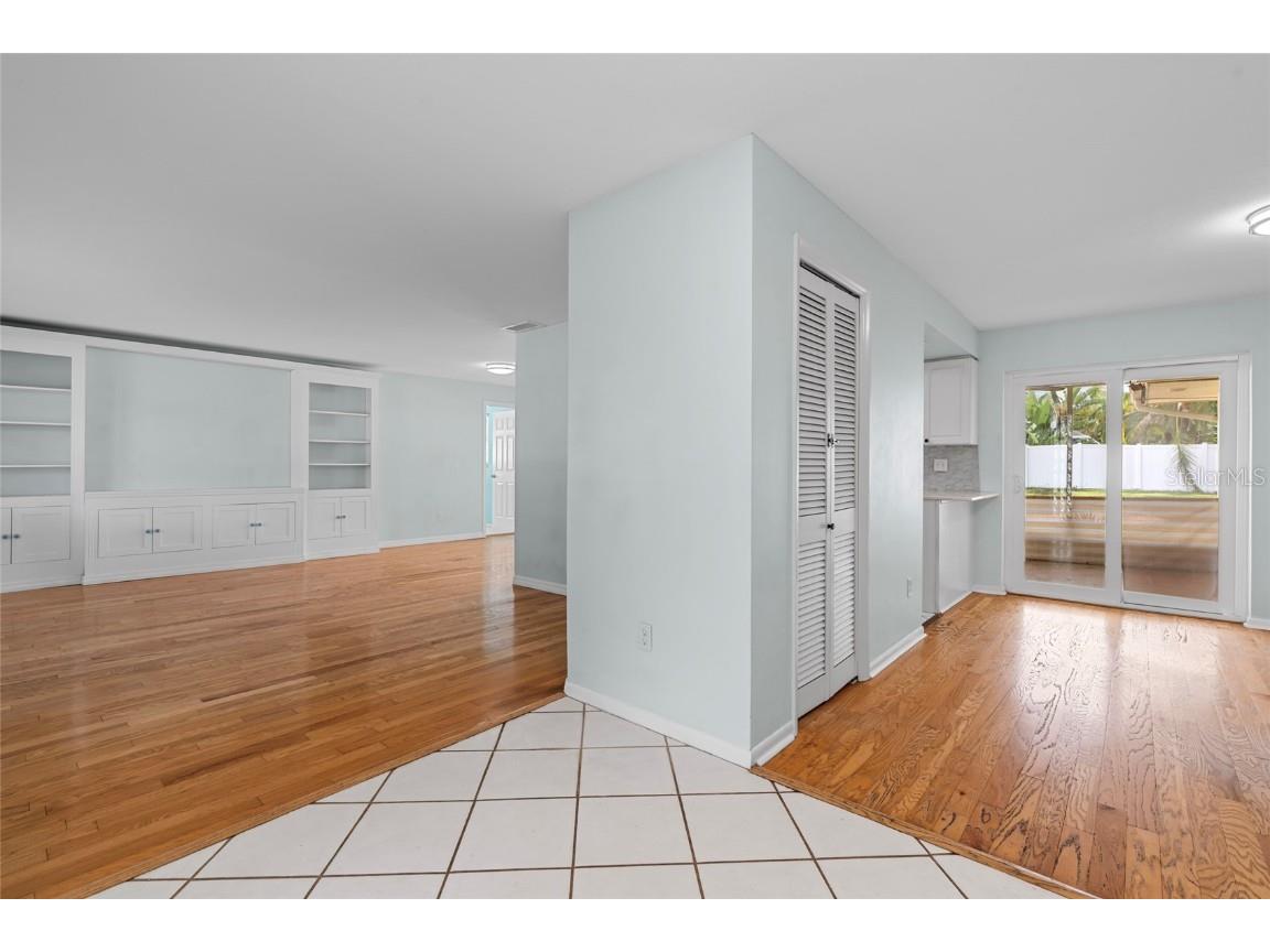 13236 84th Terrace Seminole FL 33776 TB8428076 image3