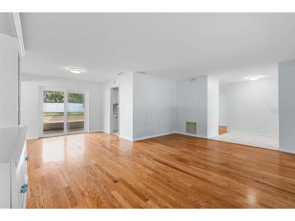 13236 84th Terrace Seminole FL 33776 TB8428076 image6