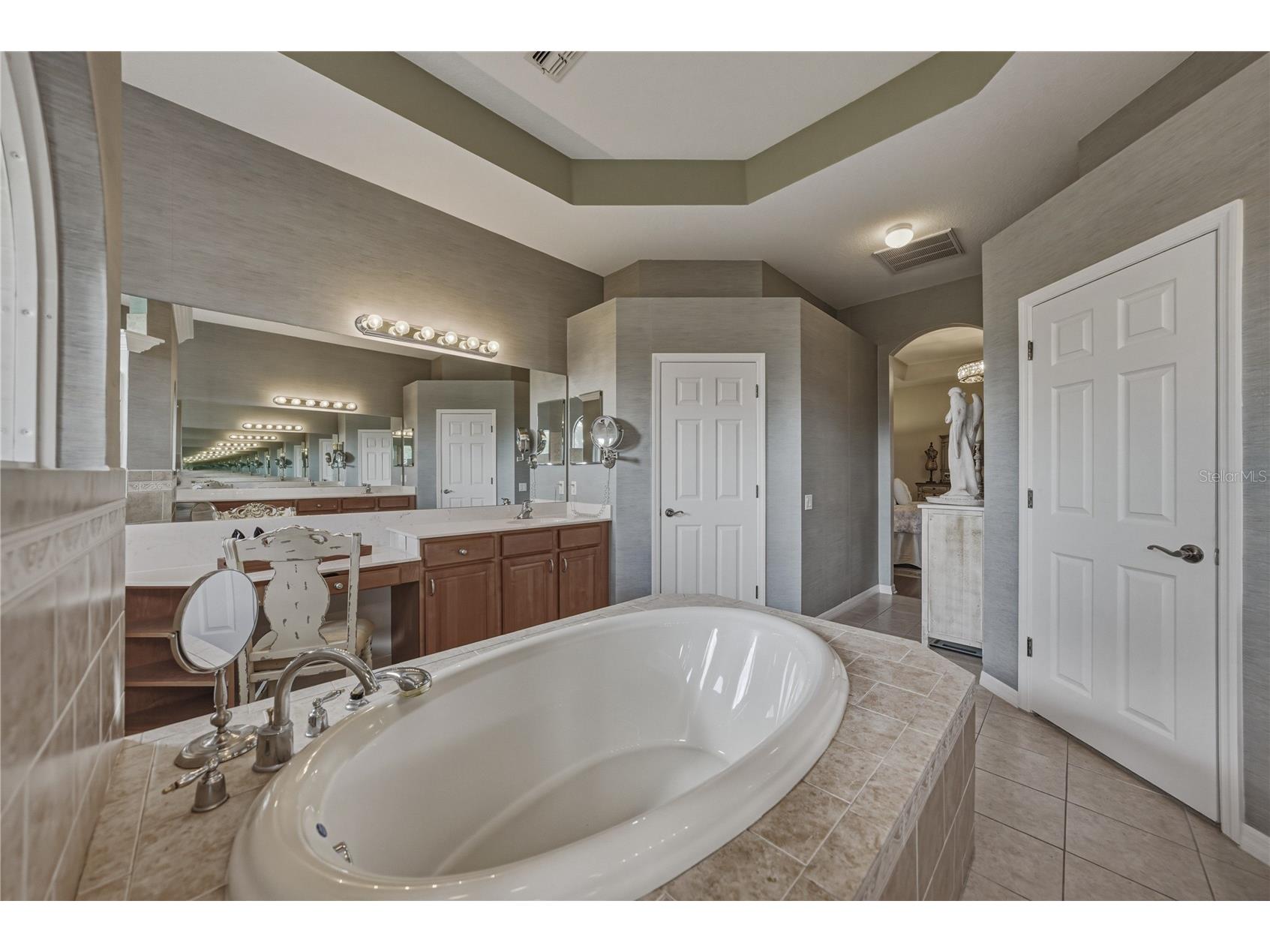 13236 Legends Trail Dade City FL 33525 TB8509925 image42