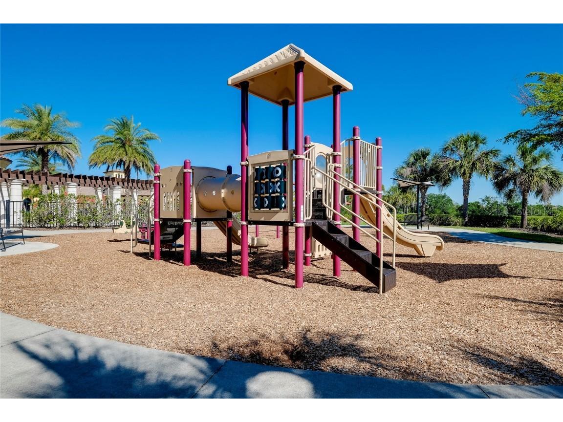 13238 Famiglia Drive Venice FL 34293 N6137143 image54