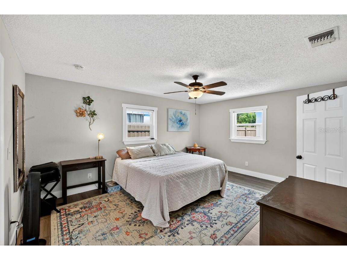 1324 40th Street S Saint Petersburg FL 33711 TB8435522 image13