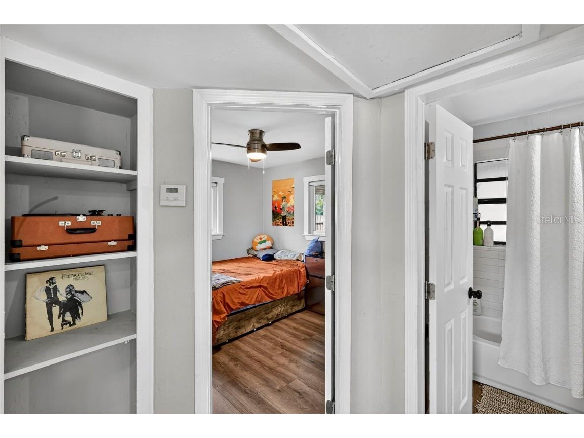 1324 40th Street S Saint Petersburg FL 33711 TB8435522 image21