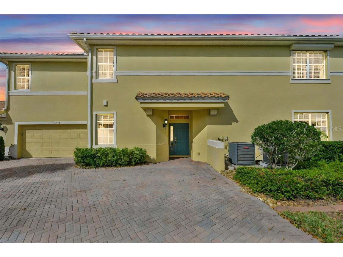 1324 Emerald Dunes Drive Sun City Center FL 33573 TB8454872 image1