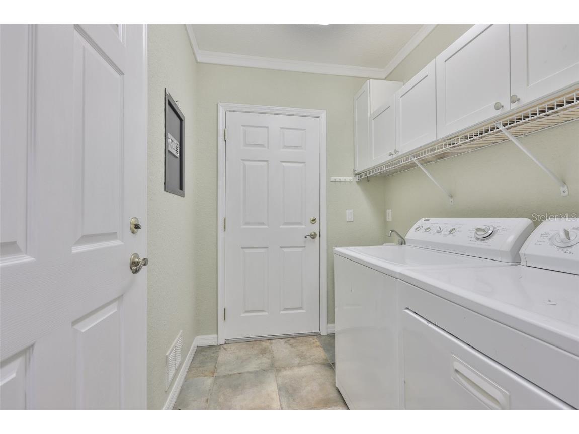 1324 Emerald Dunes Drive Sun City Center FL 33573 TB8454872 image38