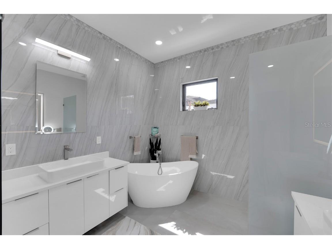 1324 Longwood Drive Fort Myers FL 33919 C7510521 image31