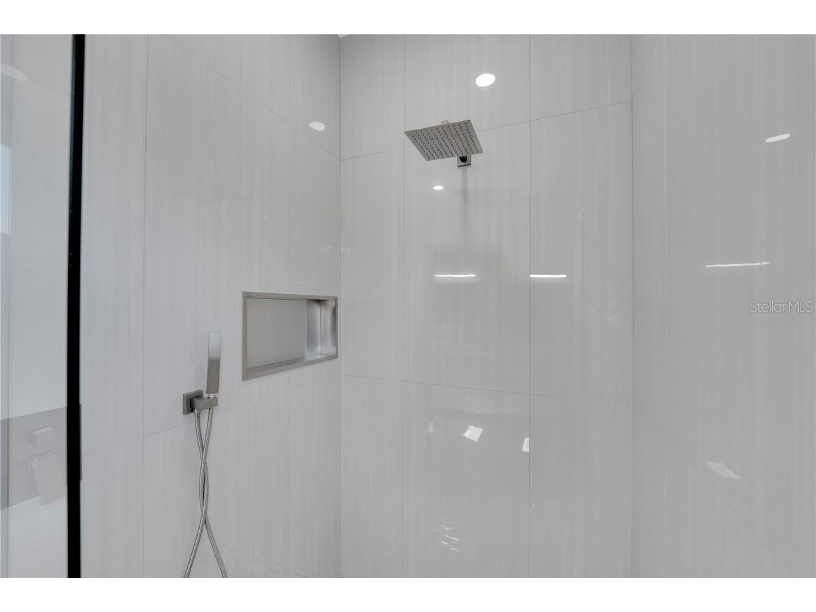 1324 Longwood Drive Fort Myers FL 33919 C7510521 image34