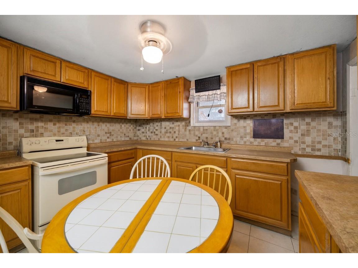 1324 Milton Street Clearwater FL 33756 A4668709 image14