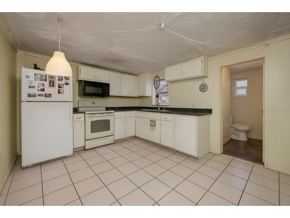 1324 Milton Street Clearwater FL 33756 A4668709 image28