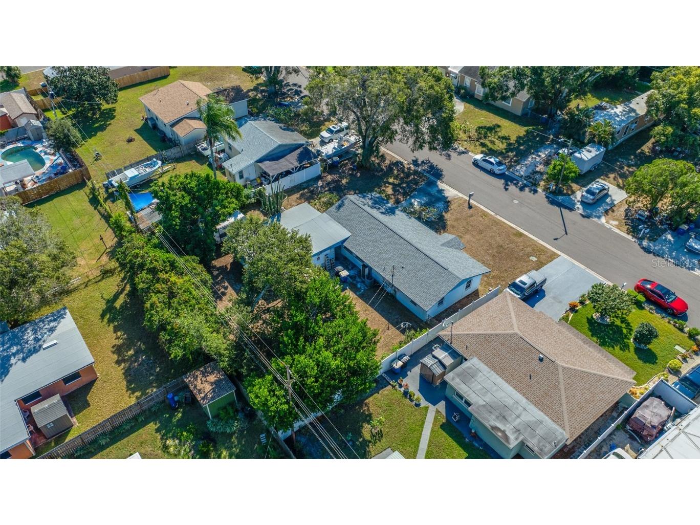 1324 Milton Street Clearwater FL 33756 A4668709 image40