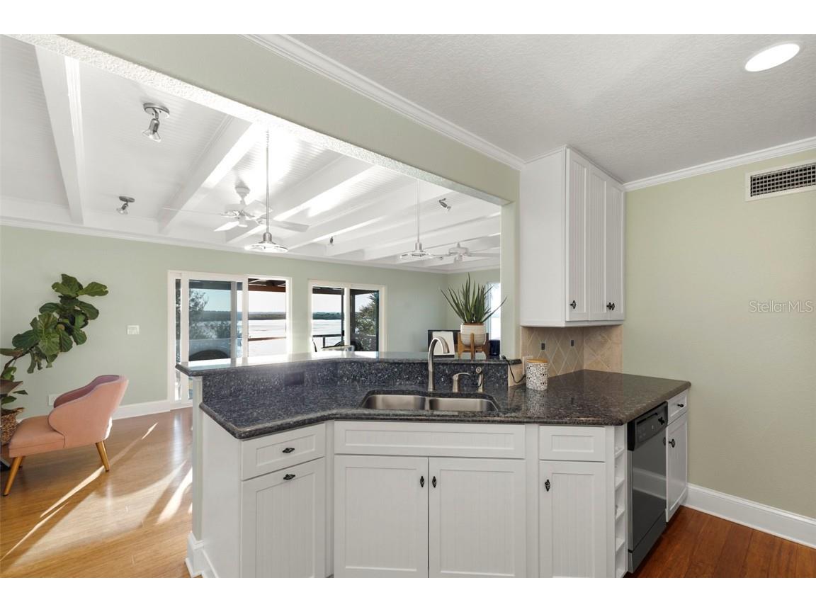 1324 N Peninsula Avenue New Smyrna Beach FL 32169 NS1083446 image14