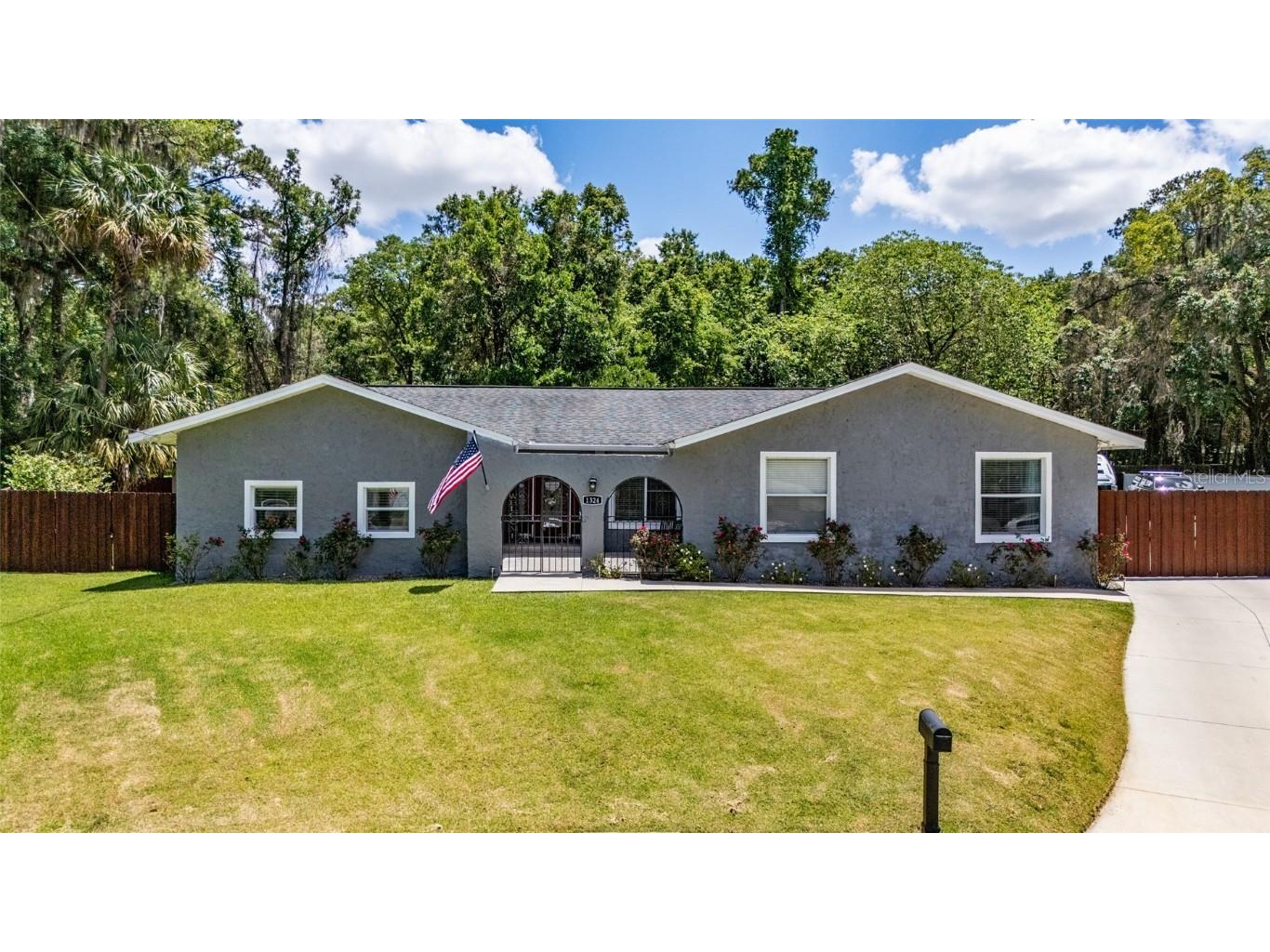 1324 NE 13th Circle Ocala FL 34470 OM677801 image1