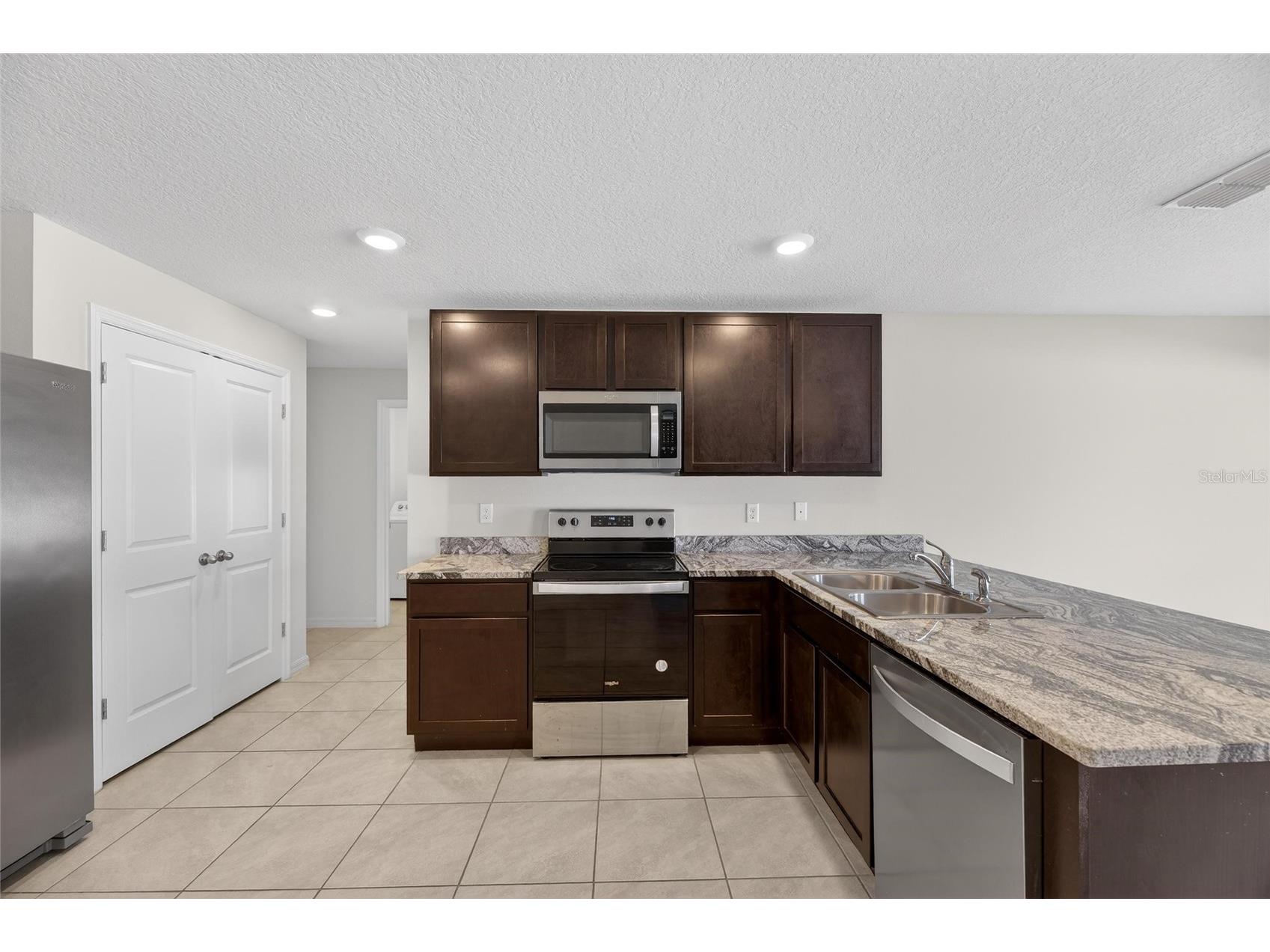 1324 Ocean Spray Drive Ruskin FL 33570 TB8488159 image18