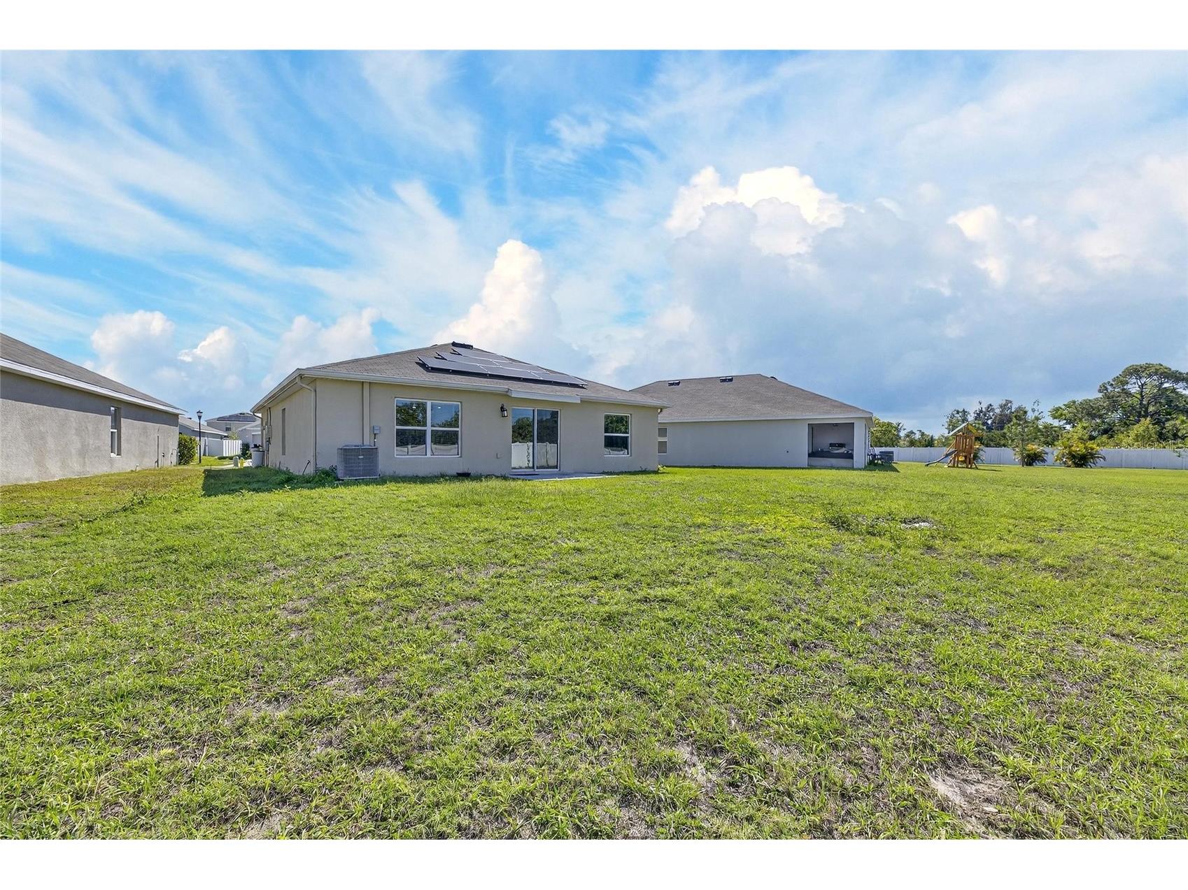 1324 Ocean Spray Drive Ruskin FL 33570 TB8488159 image40
