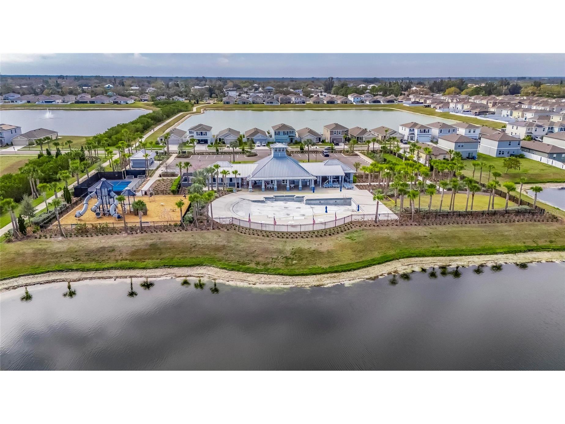 1324 Ocean Spray Drive Ruskin FL 33570 TB8488159 image64