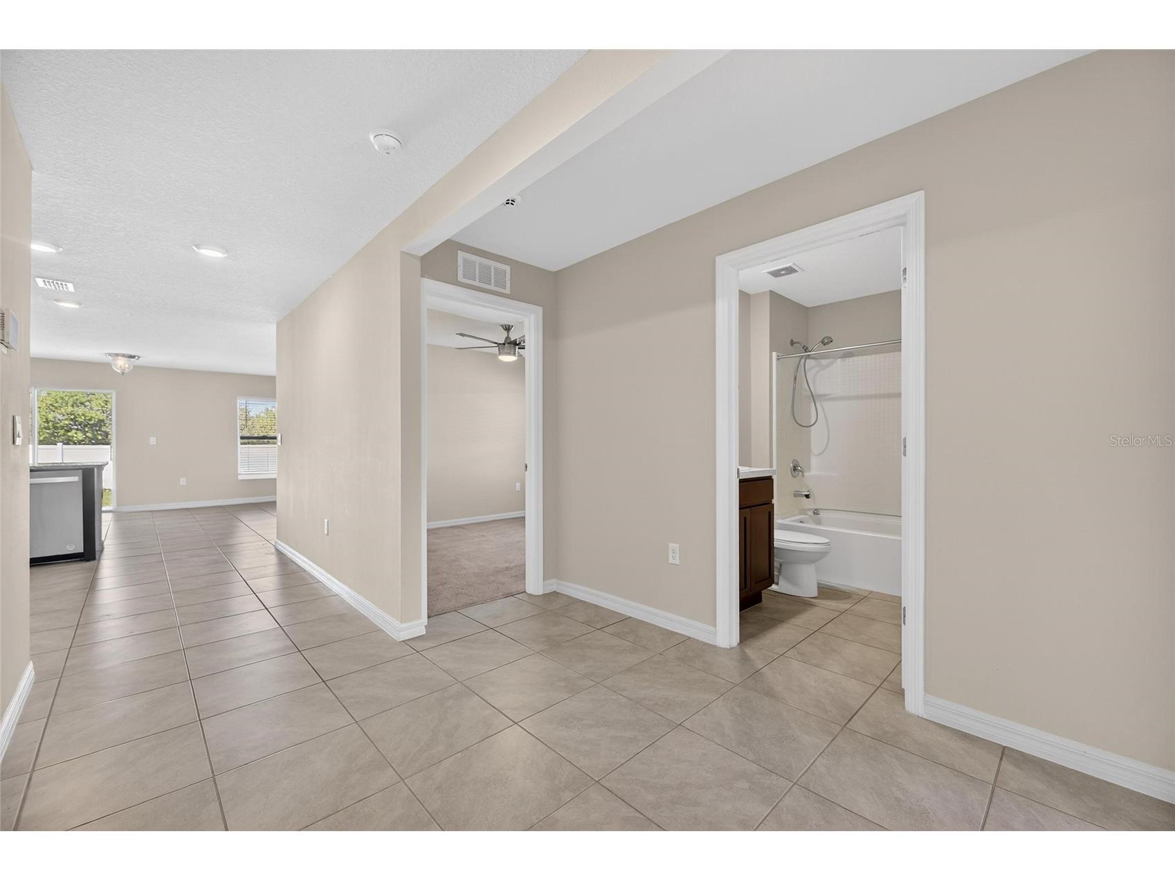 1324 Ocean Spray Drive Ruskin FL 33570 TB8488159 image7