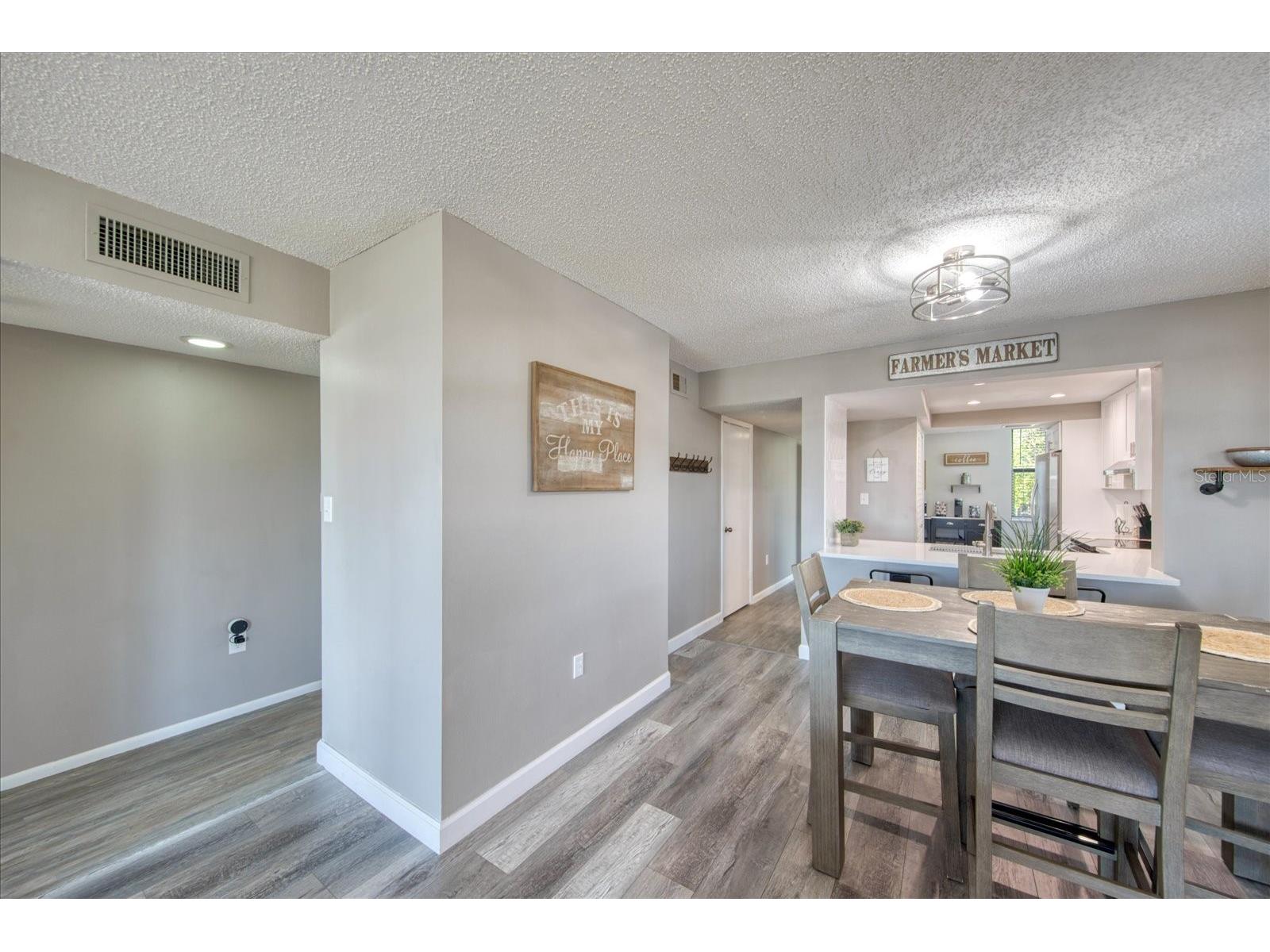 1324 Pasadena Avenue S #201 South Pasadena FL 33707 TB8517171 image12