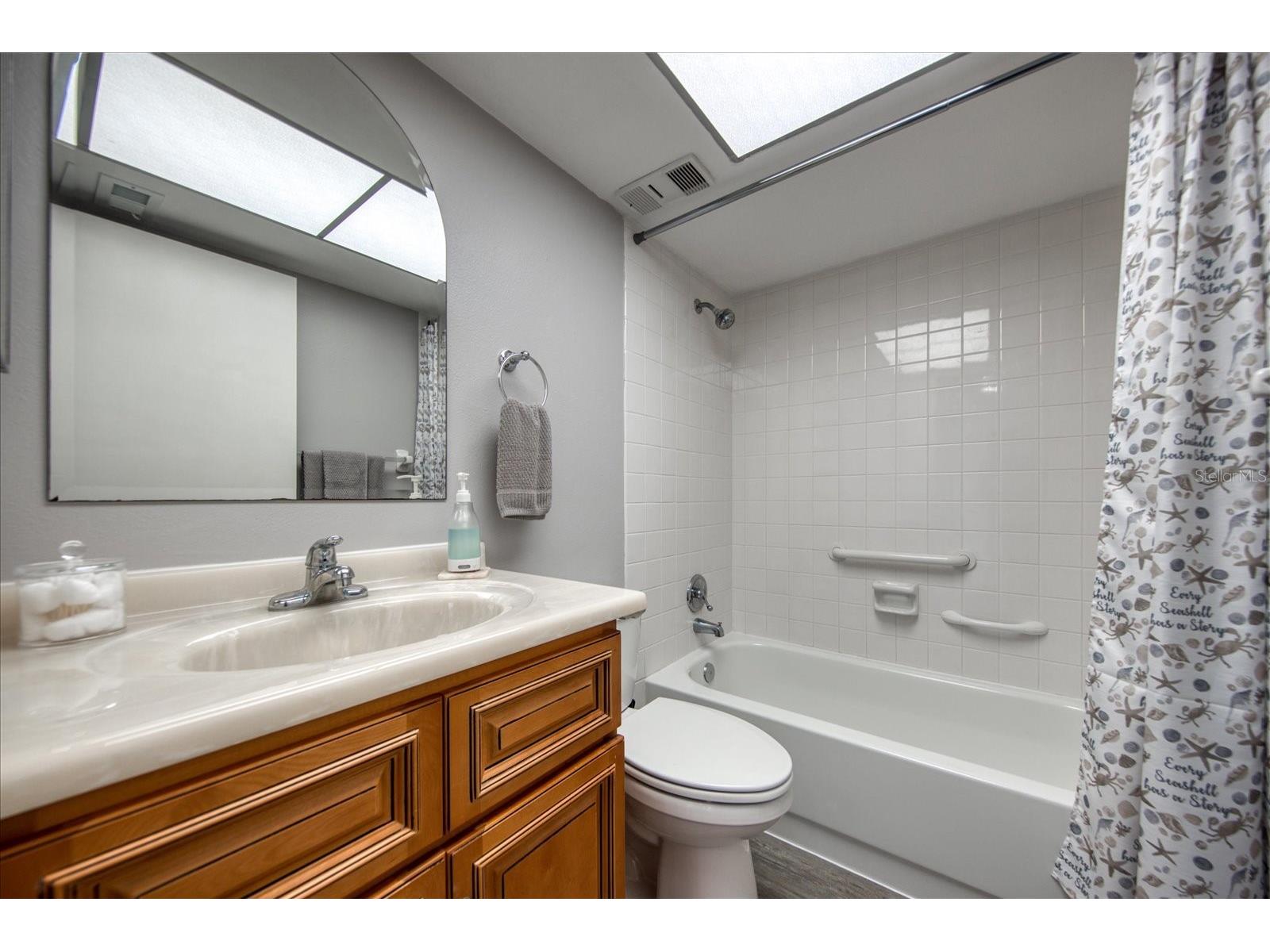 1324 Pasadena Avenue S #201 South Pasadena FL 33707 TB8517171 image27