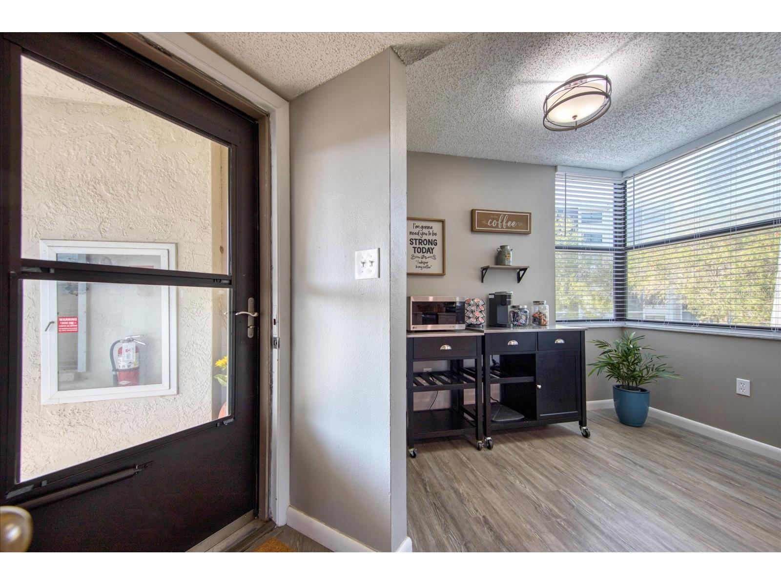 1324 Pasadena Avenue S #201 South Pasadena FL 33707 TB8517171 image3