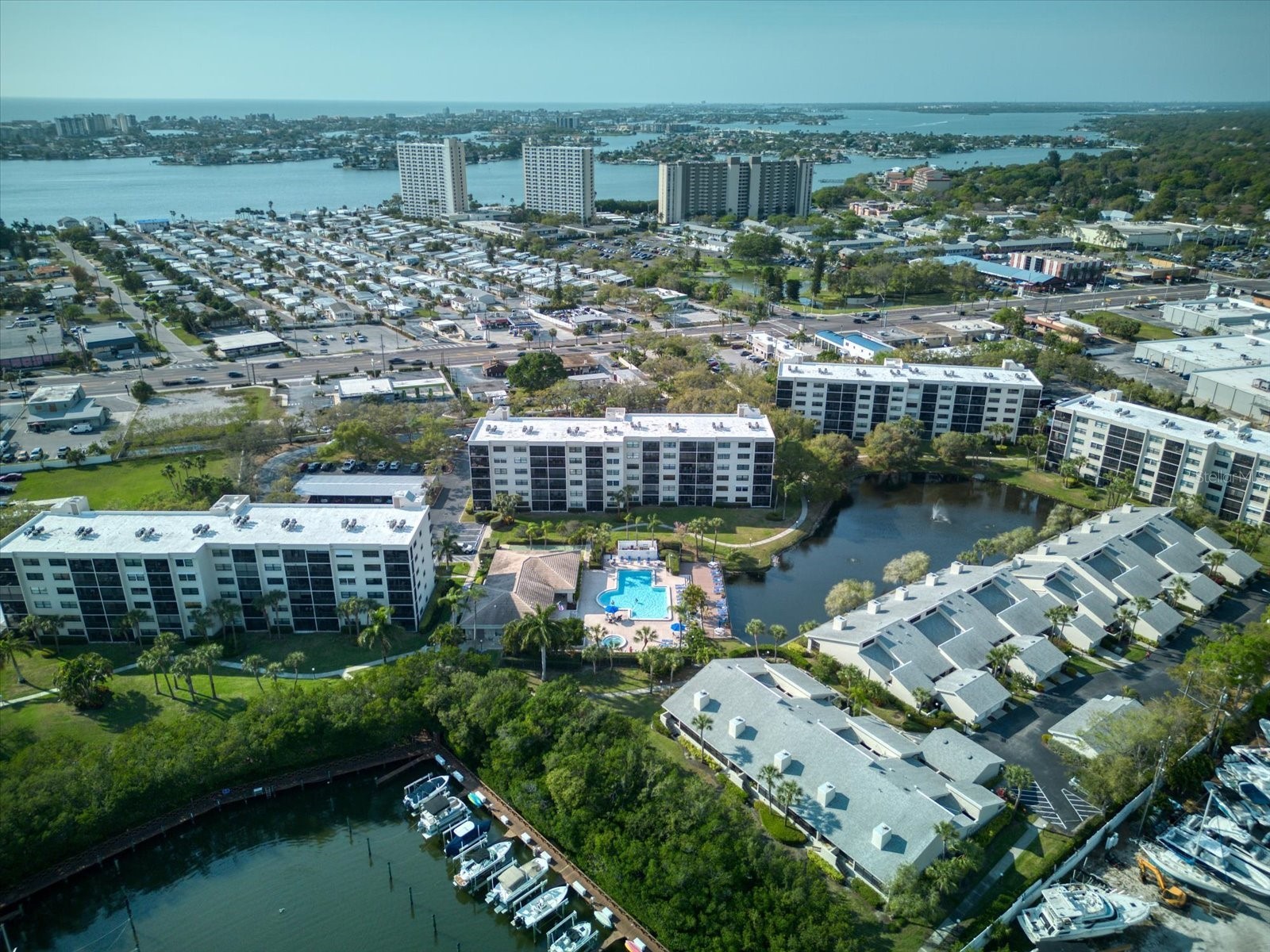 1324 Pasadena Avenue S #201 South Pasadena FL 33707 TB8517171 image36