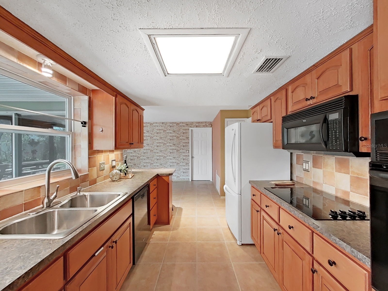 1324 Summerlin Drive Clearwater FL 33764 TB8482712 image10