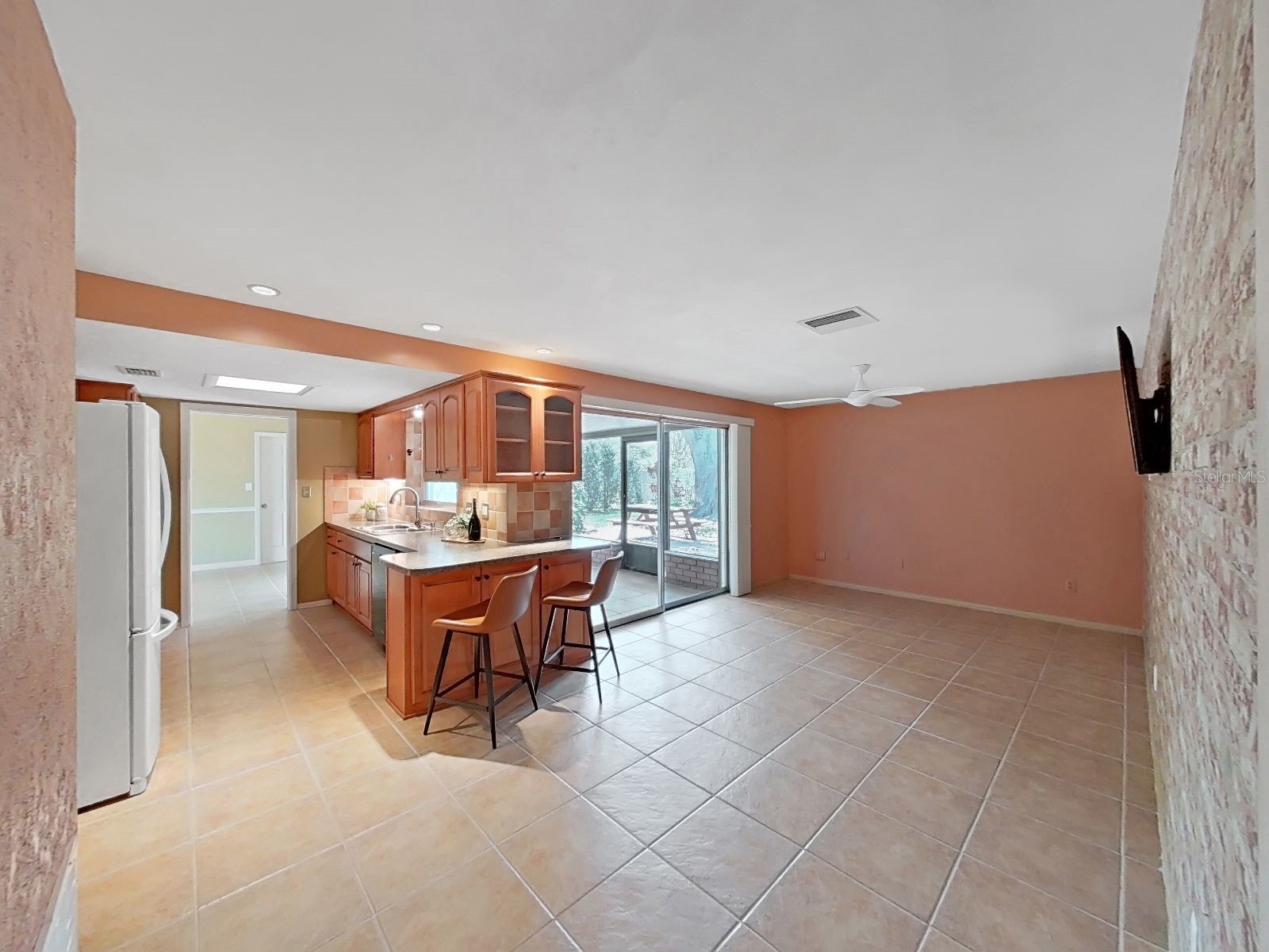 1324 Summerlin Drive Clearwater FL 33764 TB8482712 image16