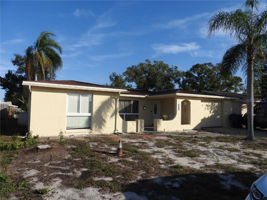 1324 Viking Drive Holiday FL 34691 TB8458025 image1
